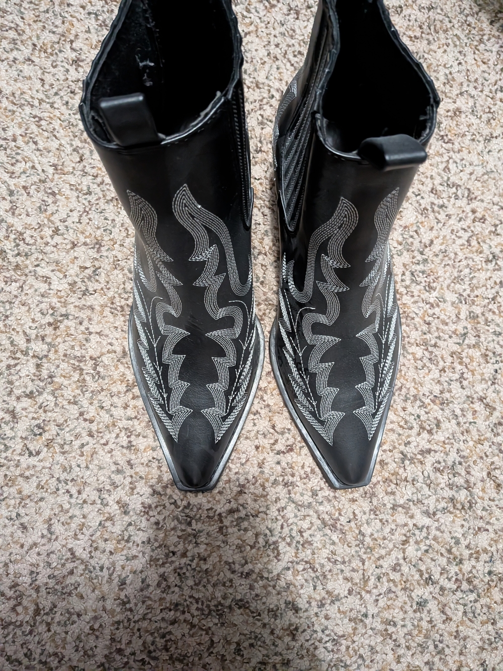 ASOS Black Western Embroidered Pointed Toe Ankle Boots - Picture 3 of 3